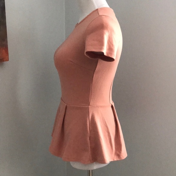 Pink Short Sleeve Peplum Top - Picture 4 of 5